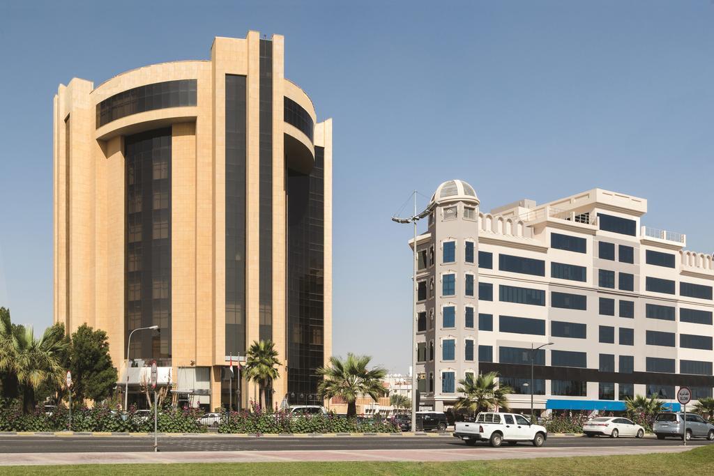 Eastyard Khobar Hotel - Formerly Ramada By Wyndham Khobar Екстериор снимка