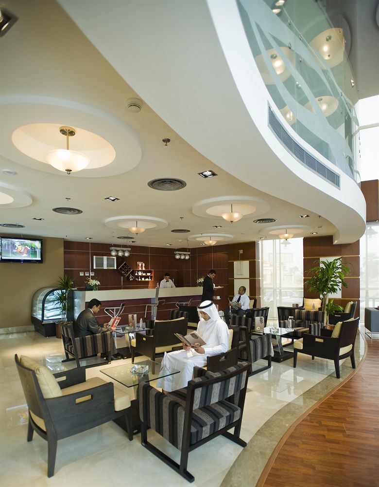 Eastyard Khobar Hotel - Formerly Ramada By Wyndham Khobar Екстериор снимка