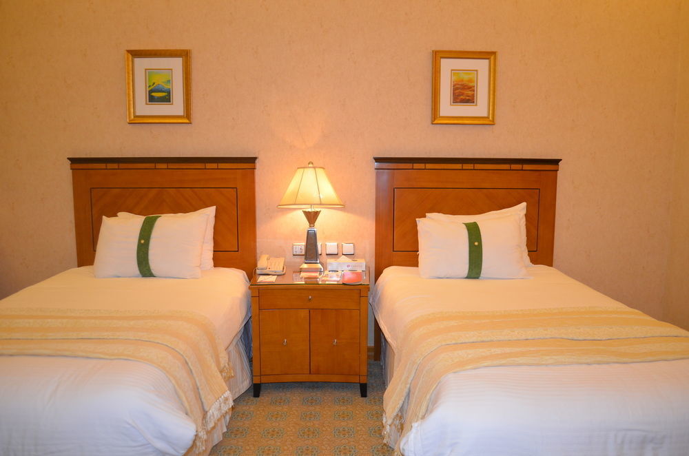 Eastyard Khobar Hotel - Formerly Ramada By Wyndham Khobar Екстериор снимка